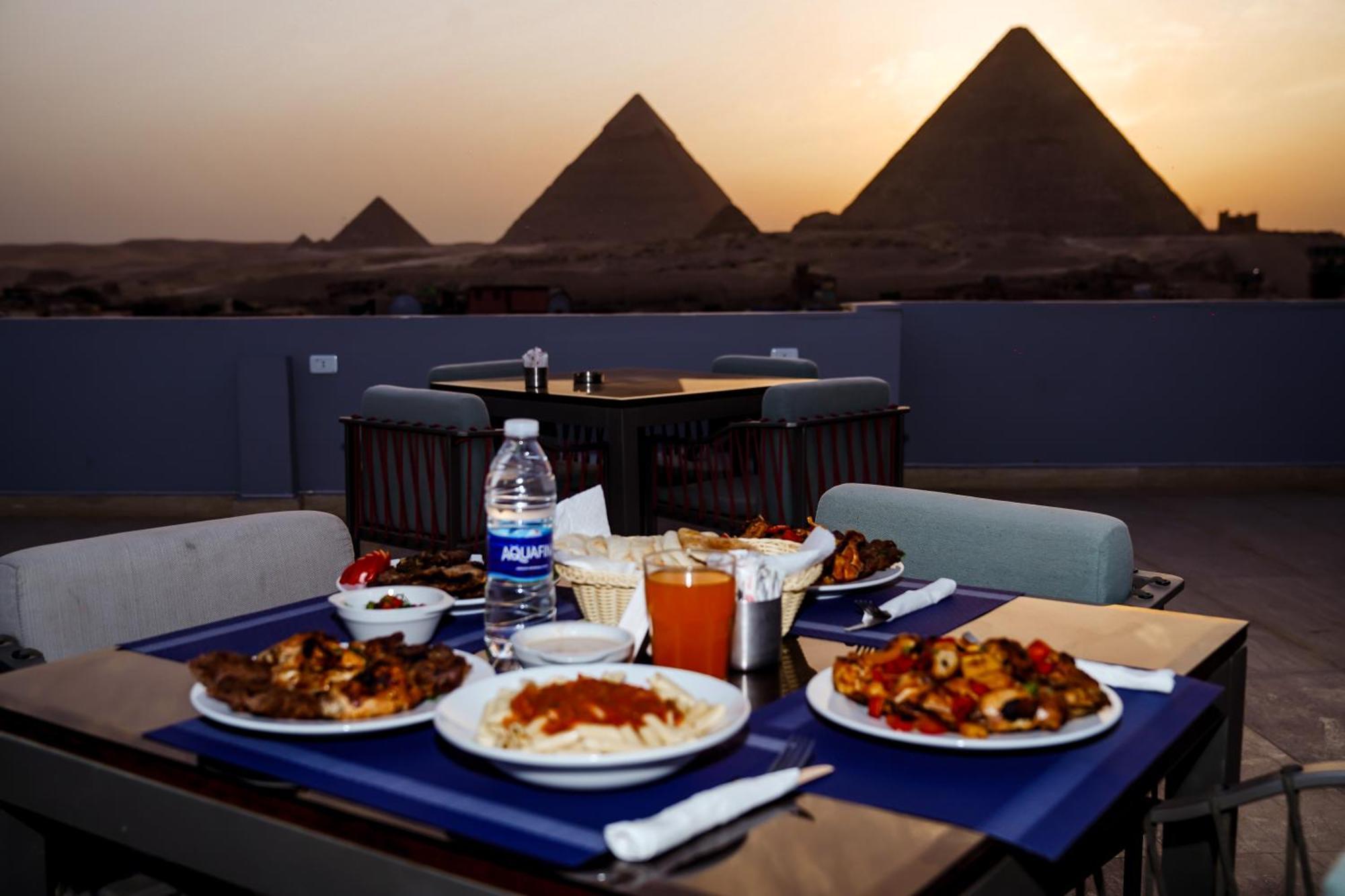 Pyramids Hotel Kafret el-Gabal Extérieur photo