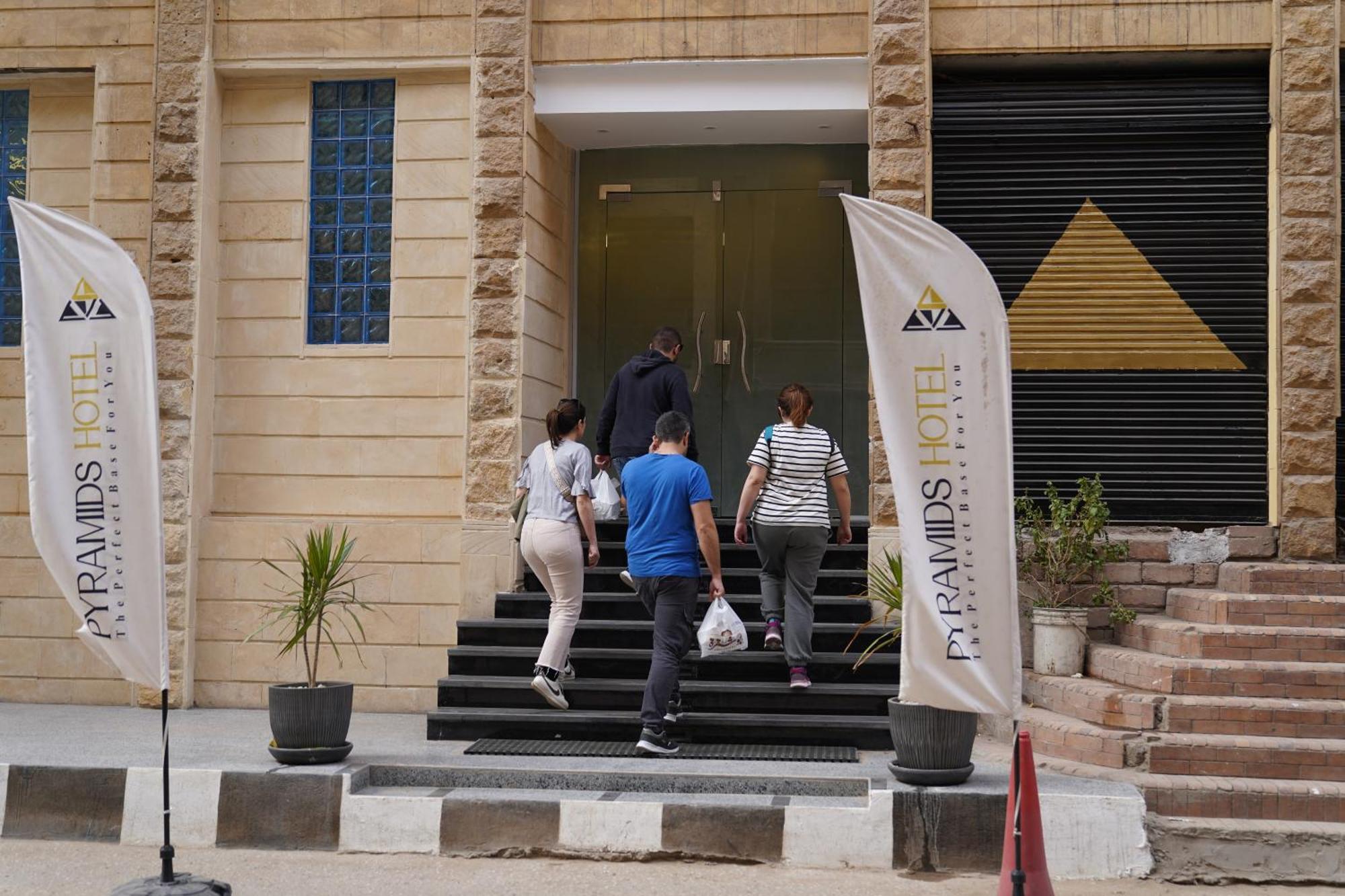 Pyramids Hotel Kafret el-Gabal Extérieur photo
