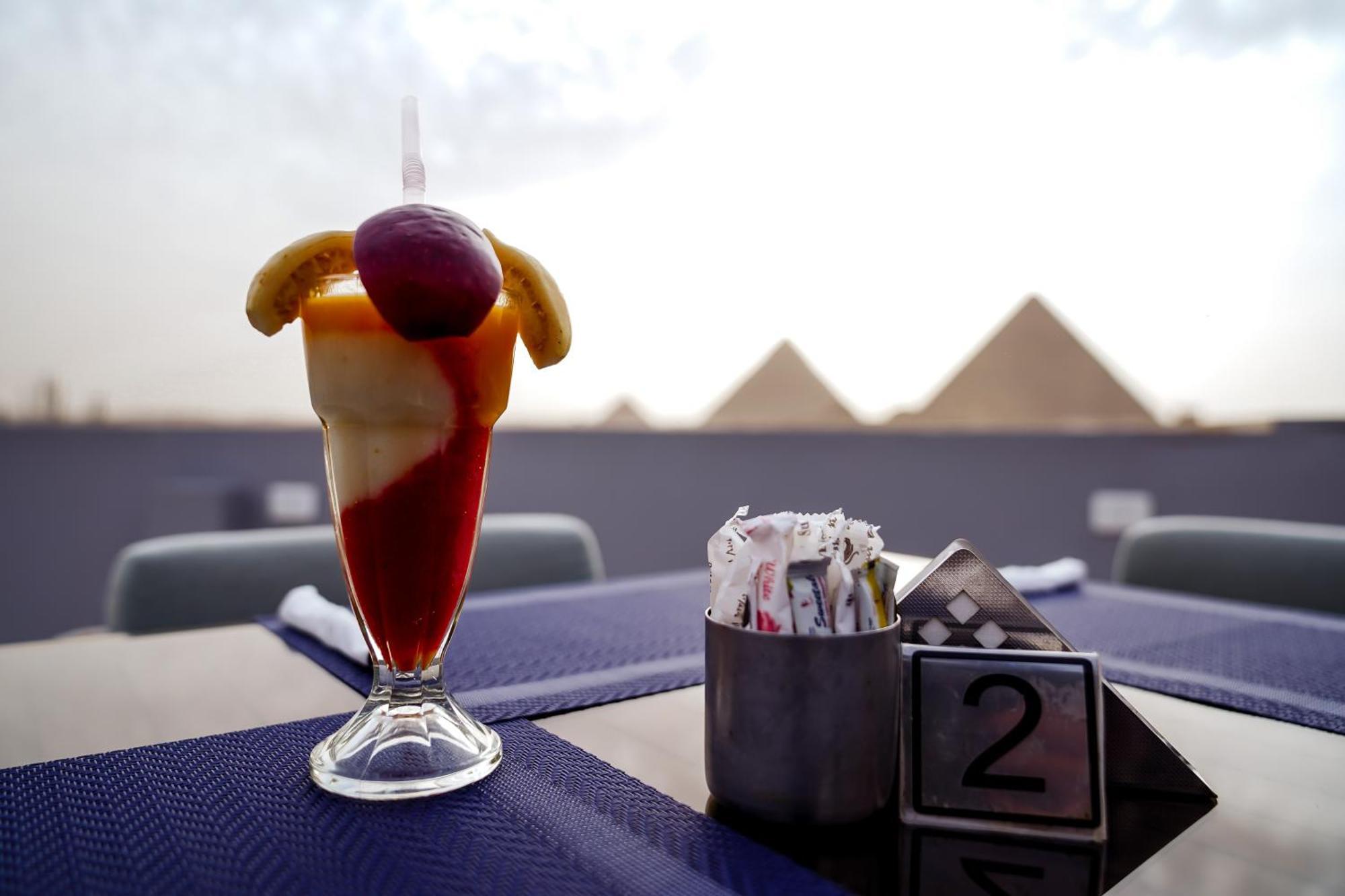 Pyramids Hotel Kafret el-Gabal Extérieur photo