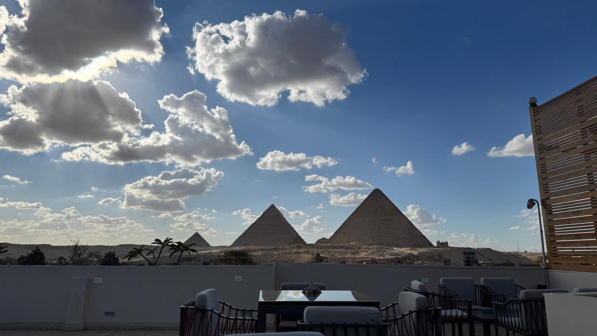 Pyramids Hotel Kafret el-Gabal Extérieur photo
